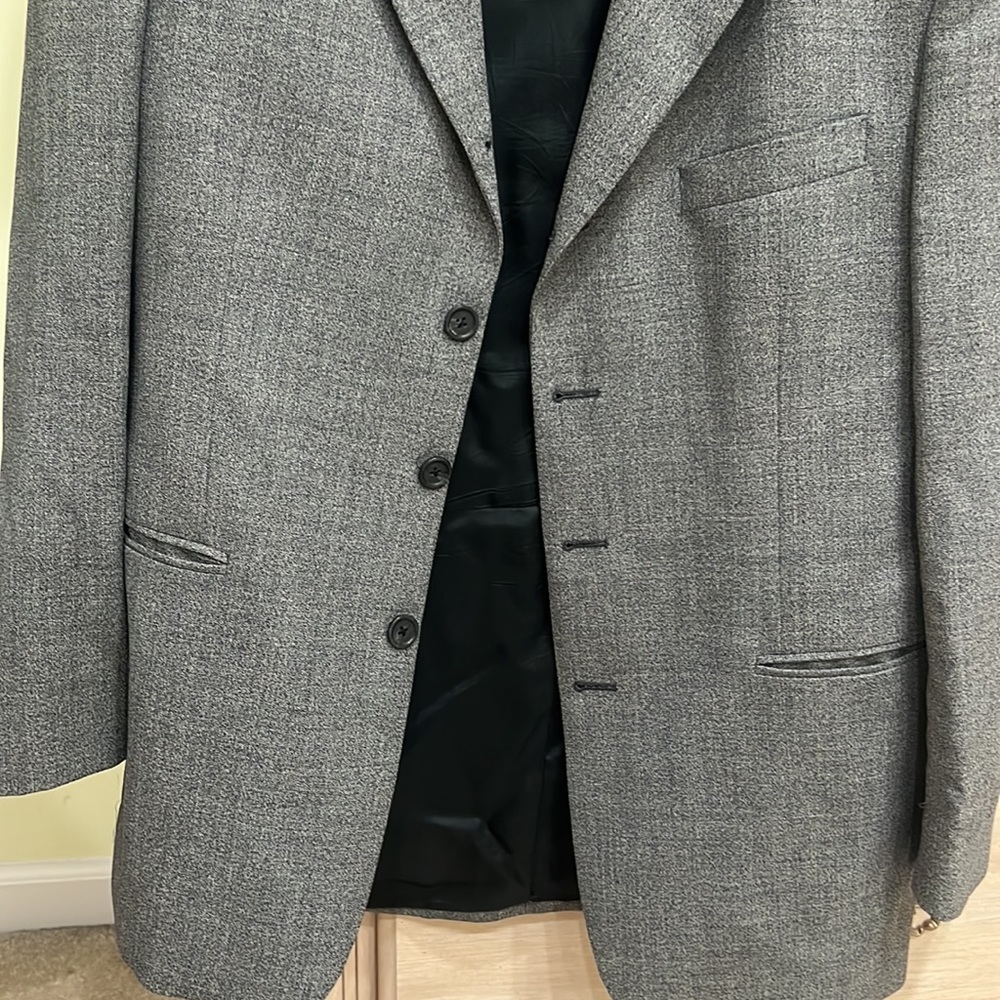 Blazer - Picture 3 of 6